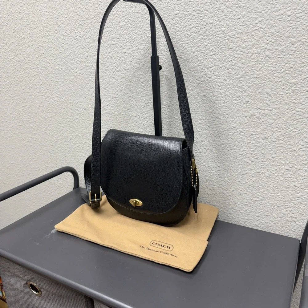 Coach Madison Carlyle Black Leather Crossbody Bag